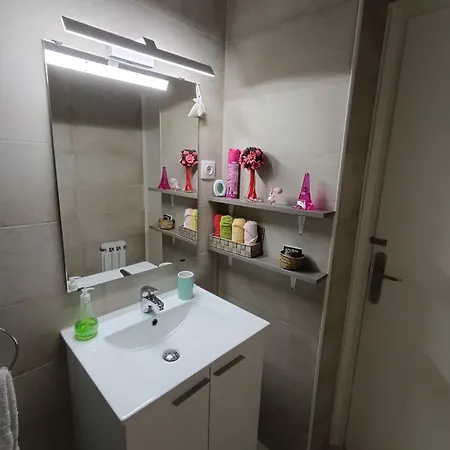 Confort I Apartment *